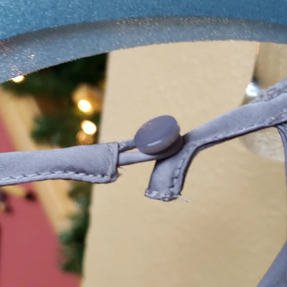 ASOS brand silvery lilac satiny halter ruffle blouse size 8 - Picture 11 of 14